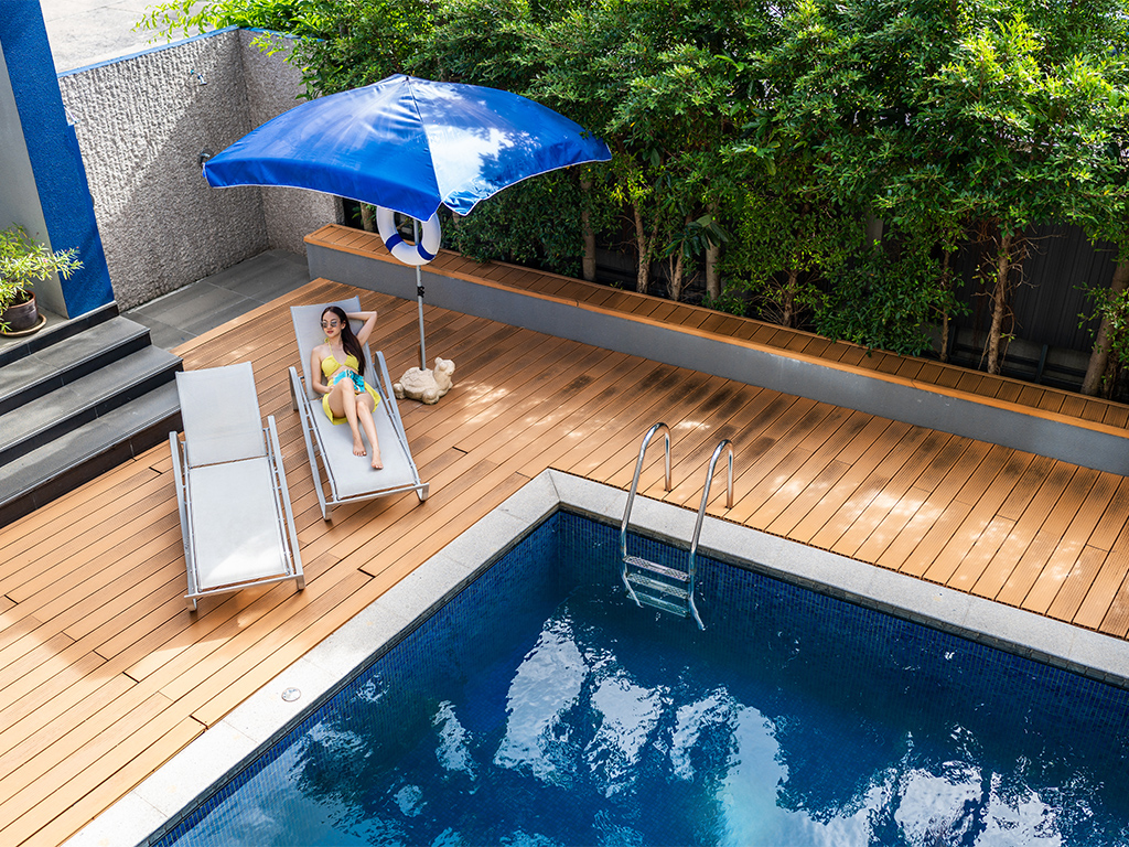 Bhukitta Stay More, Save More